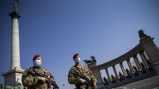 Не только в Украине: страны Европы тоже резко закручивает «карантинные гайки»
