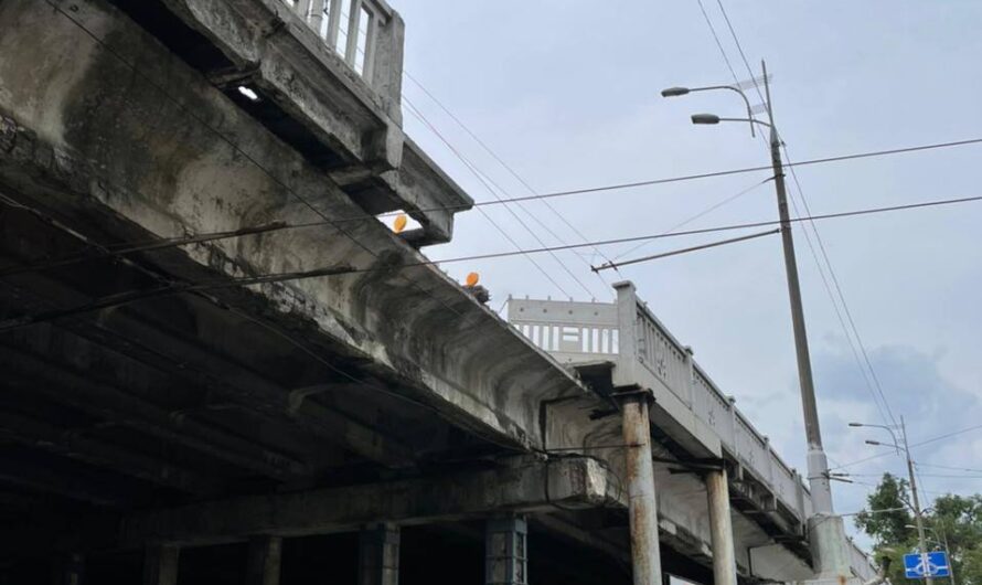 В Днепре путепровод на Слобожанском «устал»