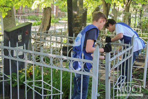 Кладбищенская система резервирования могил в Днепре не выдержала стресс-тест