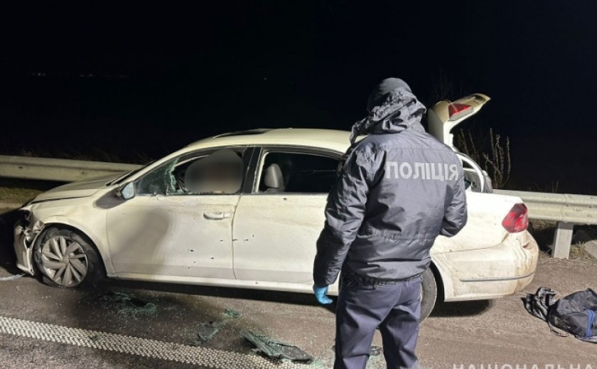 Внаслідок розстрілу автомобіля на Дніпропетровщині загинув водій